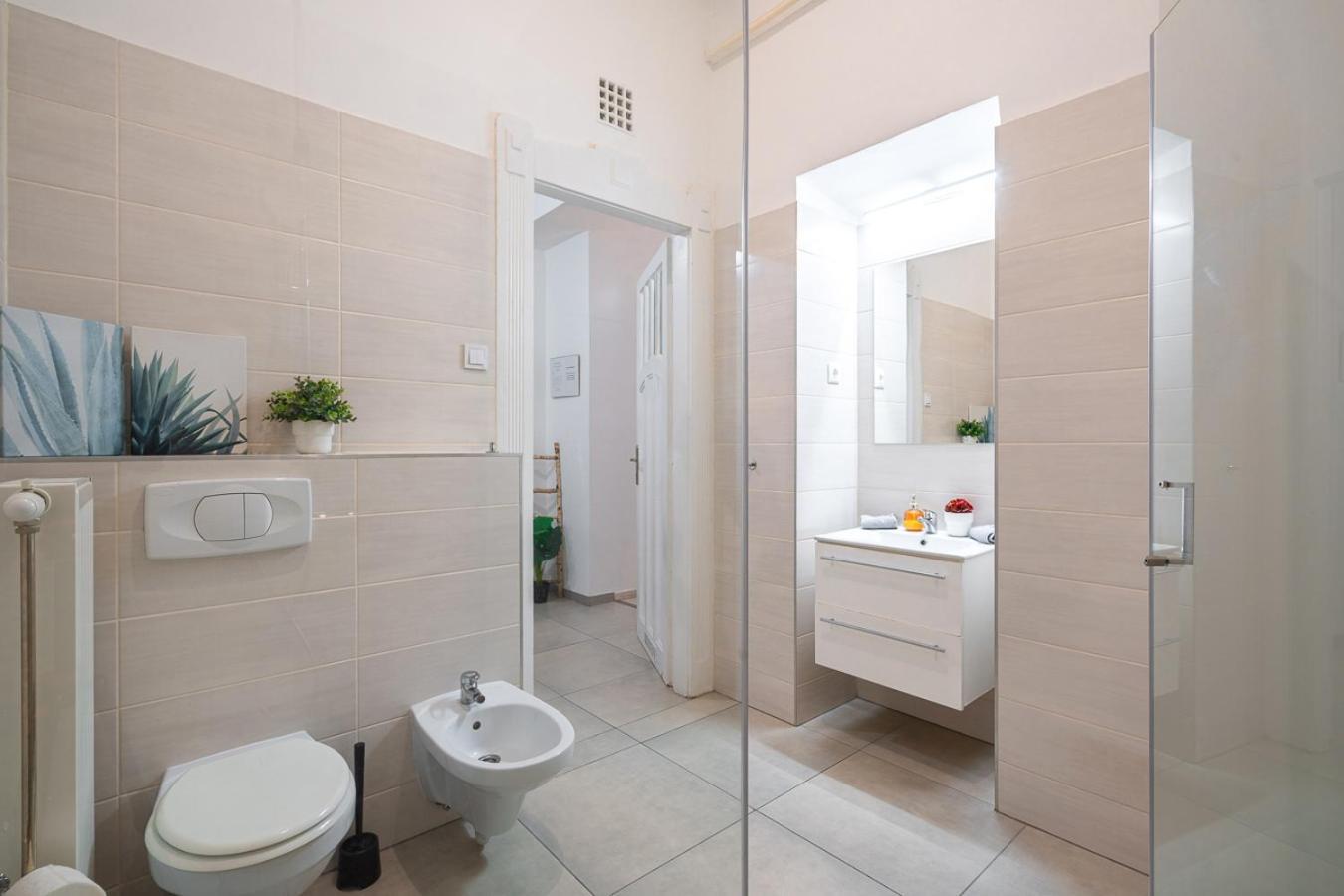 Apartament Spacious Premium Two-room By Buda Castle *